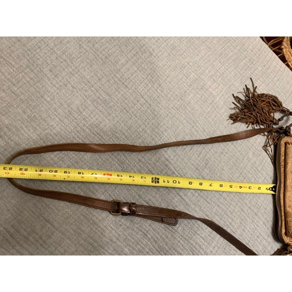 Patricia Nash crossbody bag tan leather embossed floral tassel buckle flap - Picture 13 of 13